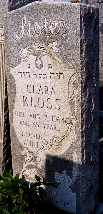 Clara Kloss's headstone