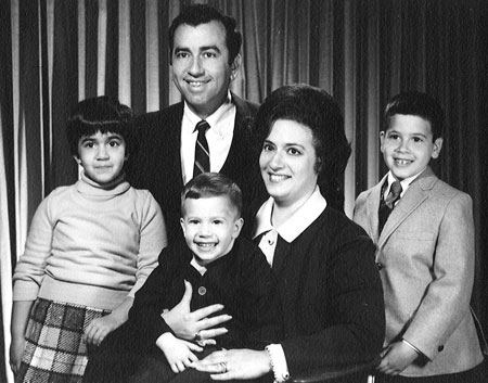 Arnold & Marsha Welner with children