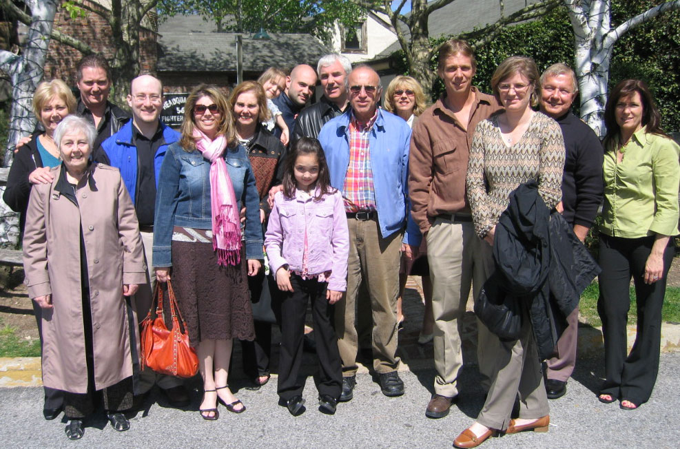 Family at Max Steinberg's unveiling (2007)