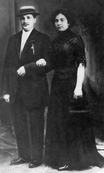 Ita Rivka Przybylski and unknown man