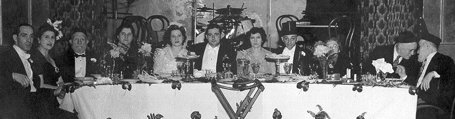 Dais at Joe & Cecil Steinberg's wedding (1942)