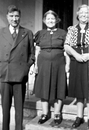 Max Bilsky with wife Rose and cousin Rivka Bilsky Opper